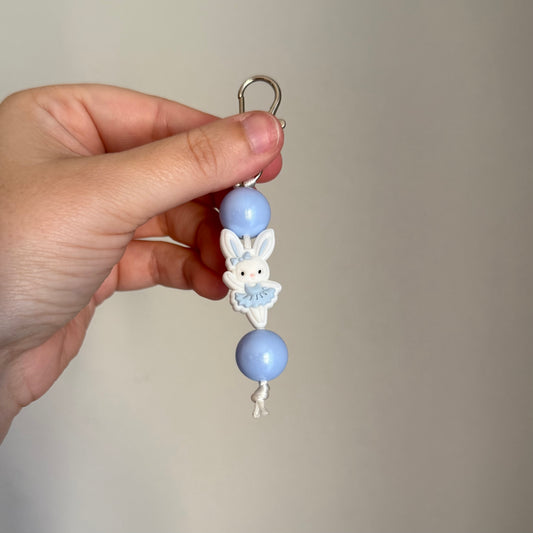 Blue bunny zipper pull