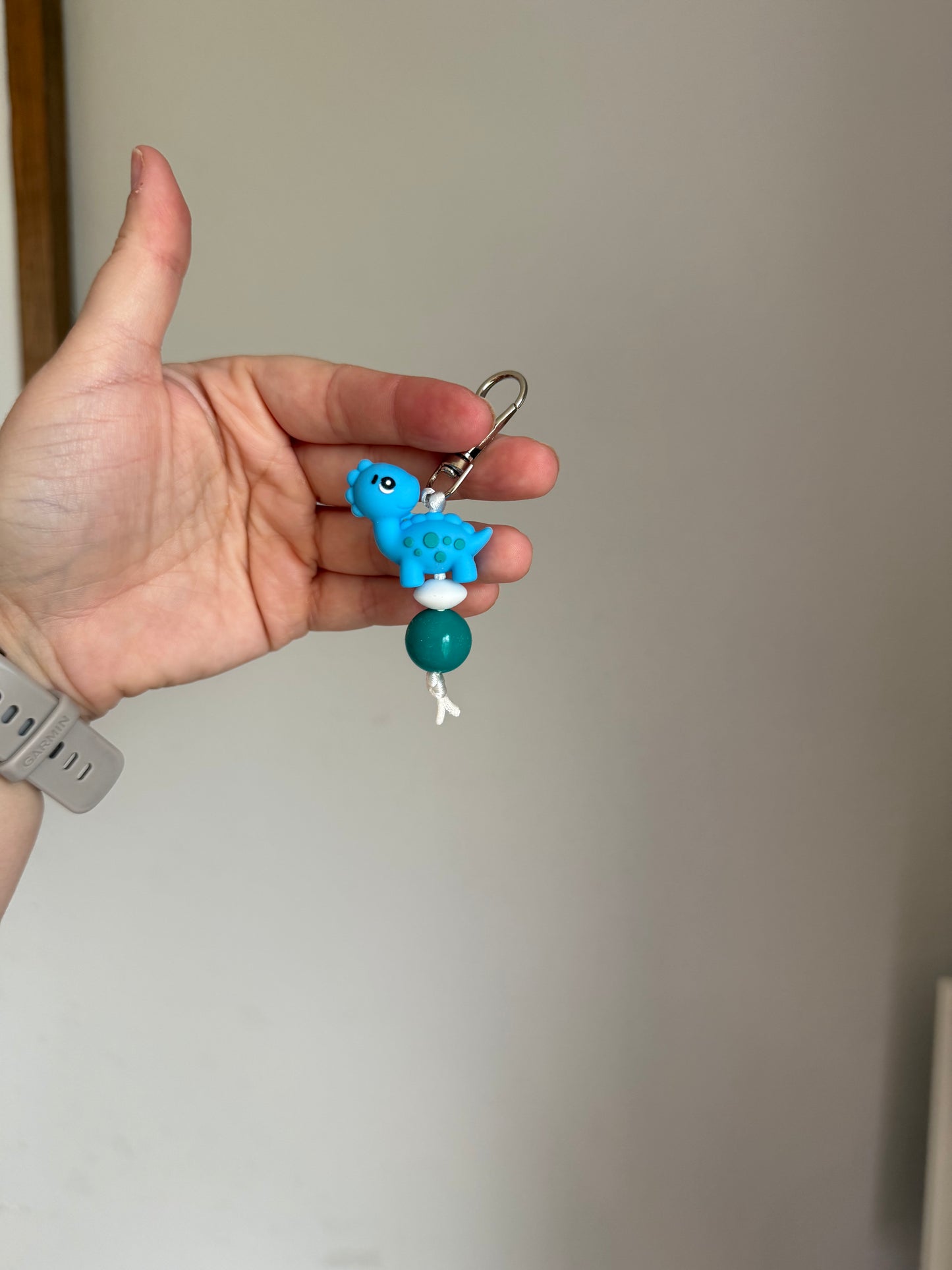 Zipper pull