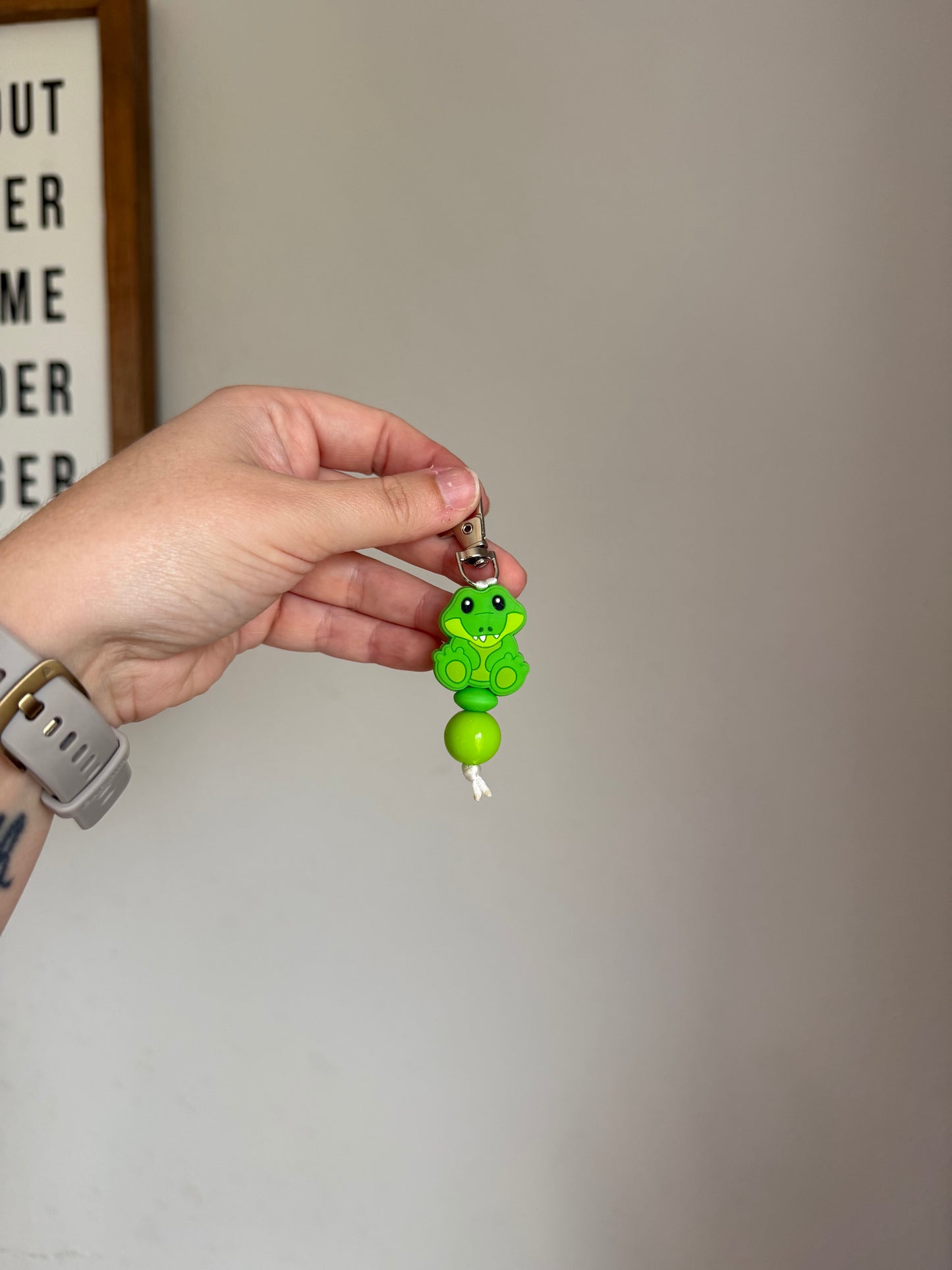 Zipper pull